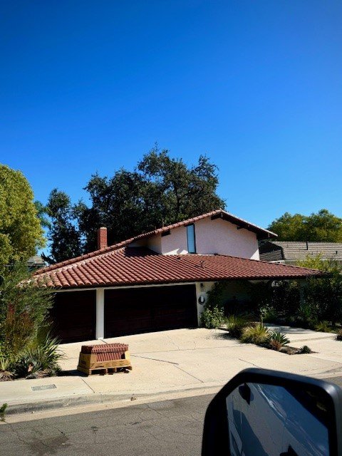 Slide of San Ventura Roofing