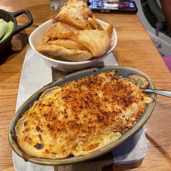 The Lost Fox - Crab Dip - New American Near Me - Ashburn, Virginia