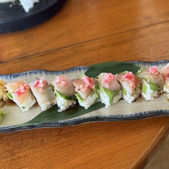 Sun Surf Sand - Lucky roll - Sushi Bars Near Me - Fort Lauderdale, Florida