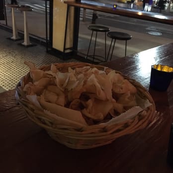 Eli's Night Shift - Cafes Near Me - New York, New York