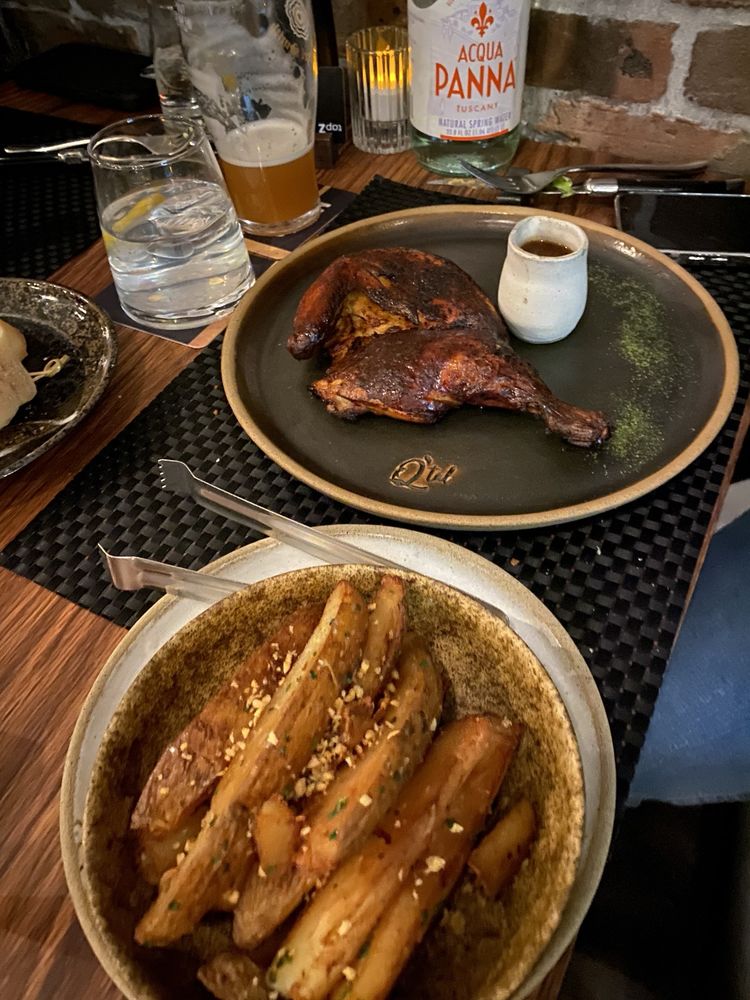 Social spots from Q'tal Bar & Grill
