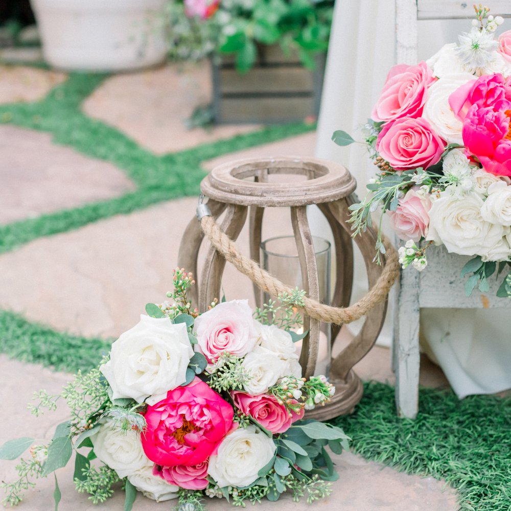 Twisted Twig Fine Florals - Florals by Twisted Twig; Photo Credit: jamesandjess.com - Florists Near Me Twisted Twig Fine Florals - Florals by Twisted Twig; Photo Credit: jamesandjess.com - Florists Near Me