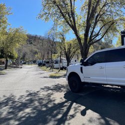 Mountain Gate RV Park & Cabins