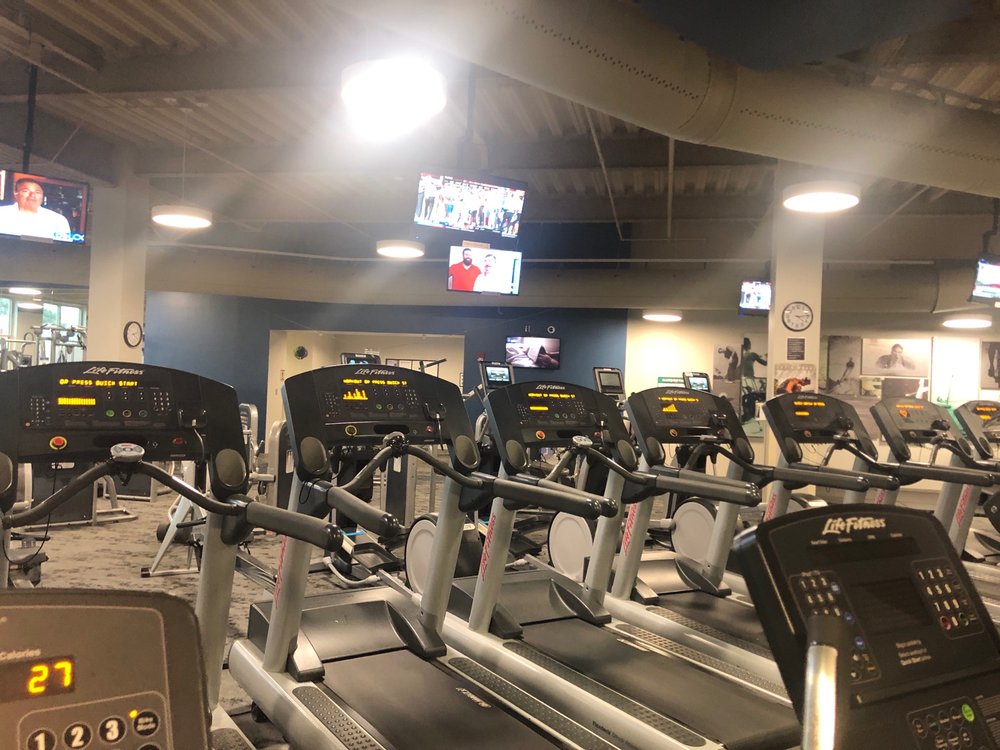 SINGING RIVER HEALTHPLEX 14 Photos 3101 Denny Ave, Pascagoula