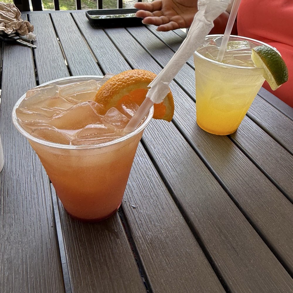 The Yardery - Second visit Sunset Mango Jalapeño Margarita - Bars Near Me - Mount Dora, Florida The Yardery - Second visit Sunset Mango Jalapeño Margarita - Bars Near Me - Mount Dora, Florida