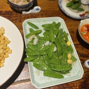 Mountain House - Sauted Lily Bulbs w. Snow Peas - Szechuan Near Me - Queens, New York Mountain House - Sauted Lily Bulbs w. Snow Peas - Szechuan Near Me - Queens, New York