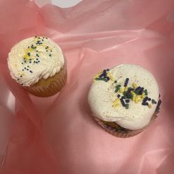 Pretty Funky Treats - Confetti cupcake and Almond cupcake
