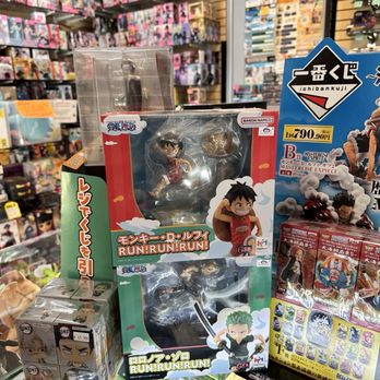 888 Collectibles - Hobby Shops Near Me - Las Vegas, Nevada