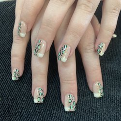 Em & Em Nails
