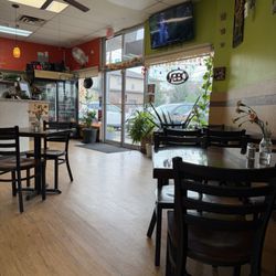 Guacamole House - Interior vibes