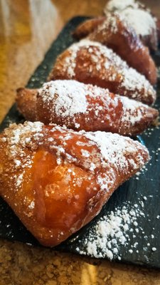 Port and Park Restaurant & Bar by null