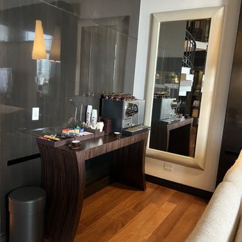 Hotel Four Seasons - E-Lounge Coffee area - Hotels Near Me - Buenos Aires, C