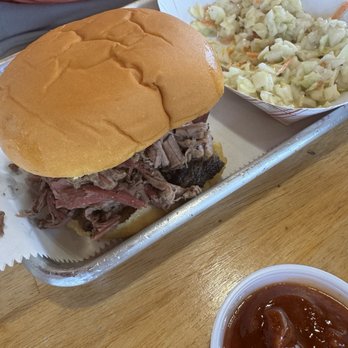 Big Lee’s Barbecue - Brisket sandwich and coleslaw! So so good! - Barbeque Near Me - Ocala, Florida