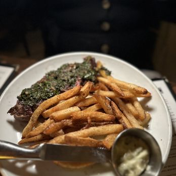 Hillside Farmacy - Steak frites - New American Near Me - Austin, Texas