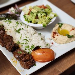 Pi On Sunset - Kafta Kabab (4ppl)