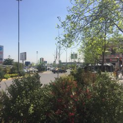 Mall Paseo Quilín - Camino a los estacionamientos