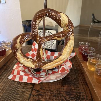 Leavenworth Cider House - OG pretzel - Cideries Near Me - Leavenworth, Washington Leavenworth Cider House - OG pretzel - Cideries Near Me - Leavenworth, Washington