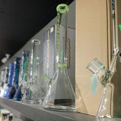 Vape Street - Bongs