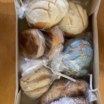La Monarca Bakery & Cafe - Bakeries Near Me - Whittier, California La Monarca Bakery & Cafe - Bakeries Near Me - Whittier, California