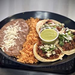 High Desert Tacos - La especial de tacos, 3 tacos, rice, beans & avocado sauce
