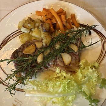 La Giostra - Grilled steak - Tuscan Near Me - Florence, FI