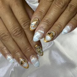 ChrispyNails