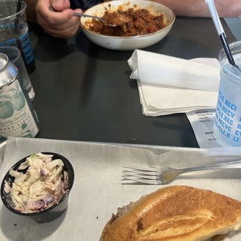 Tavern By Spring House Brewing - Brisket sandwich and chili - Breweries Near Me - Strasburg, Pennsylvania