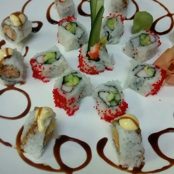 Okinawa -Cartersville - Crispy crab and California roll with red masago - Japanese Near Me - Cartersville, Georgia Okinawa -Cartersville - Crispy crab and California roll with red masago - Japanese Near Me - Cartersville, Georgia