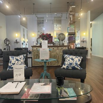 Salon Red Brookhaven - Interior - Hair Salons Near Me - Atlanta, Georgia Salon Red Brookhaven - Interior - Hair Salons Near Me - Atlanta, Georgia