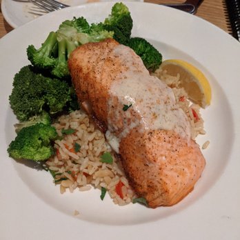 BJ's Restaurant & Brewhouse - New American Near Me - Boulder, Colorado