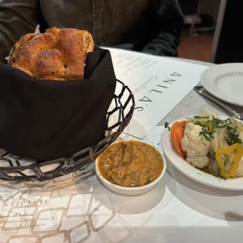 Anila’s Cucina Rustica - This is the fabulous focaccia with the spread and giardiniera.  All homemade and all delicious. - Italian Near Me - Pala, California