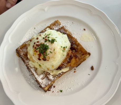 Caroline's on Main by null