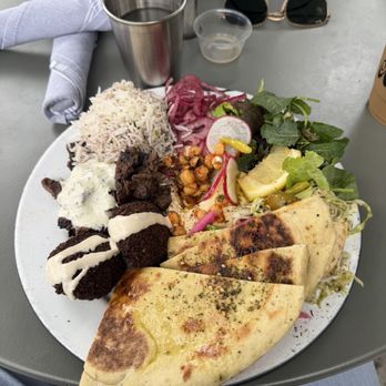 Dune - Meze Plate (Steak) - Falafel Near Me - Los Angeles, California
