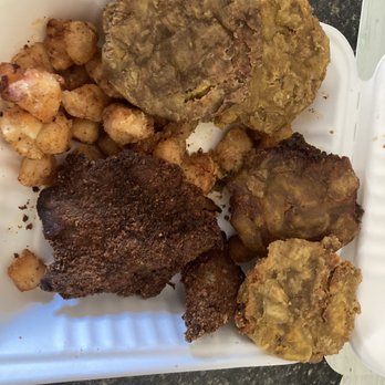 Que Rica's - Over heated Fried plantains and Milanese steak. - Venezuelan Near Me - Haddon Township, New Jersey