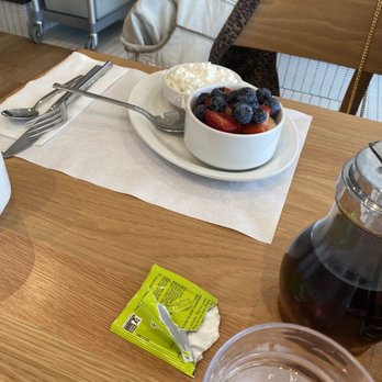Anthony's Pancake  House - Fruit - Waffles Near Me - Montauk, New York
