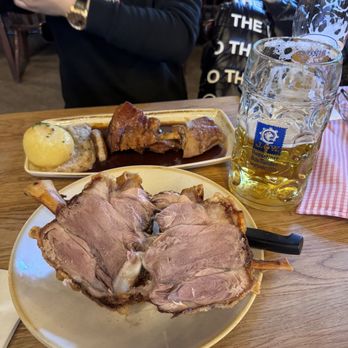 Augustiner-Keller - Bavarian Near Me - Munich, BY