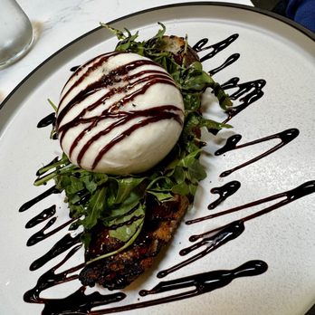 Eggy’s Neighborhood Kitchen - Fig & Burrata toast - Breakfast & Brunch Near Me - Berkeley, California Eggy’s Neighborhood Kitchen - Fig & Burrata toast - Breakfast & Brunch Near Me - Berkeley, California