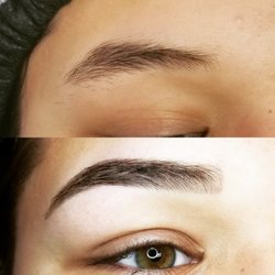 Eyebrow design with henna