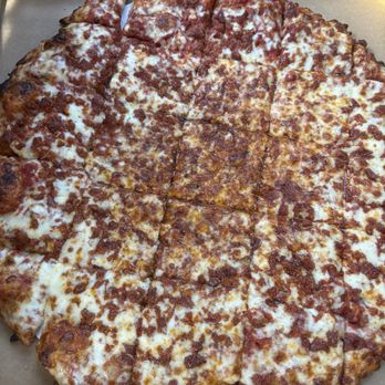 Arni's - Pizza Near Me - New Albany, Indiana