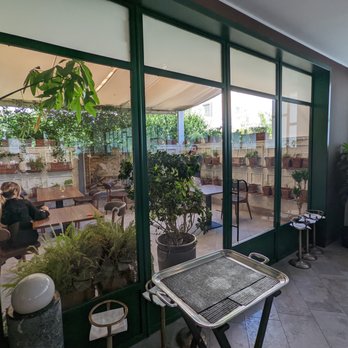 Il Principe - Garden - Italian Near Me - Pompei, 72