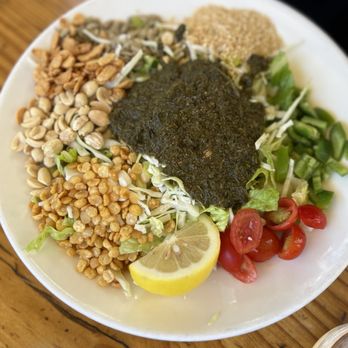 Burma Superstar - Tea Leaf Salad - Burmese Near Me - Alameda, California