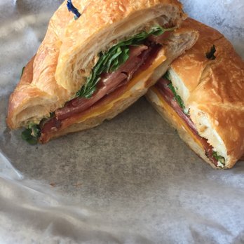 Martin's: Wine, Liquor, Beer & Deli - Metairie - Beer, Wine & Spirits Near Me - Metairie, Louisiana