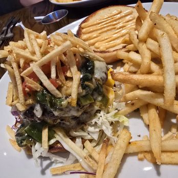 Mandi Cocina Mexicana - Poblano burger - Mexican Near Me - Tomball, Texas Mandi Cocina Mexicana - Poblano burger - Mexican Near Me - Tomball, Texas