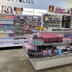 Five Below