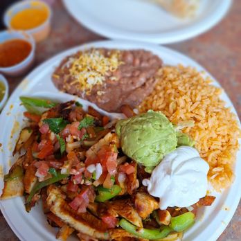 Rachael's Mexican Food - Chicken fajita - Mexican Near Me - Irvine, California Rachael's Mexican Food - Chicken fajita - Mexican Near Me - Irvine, California