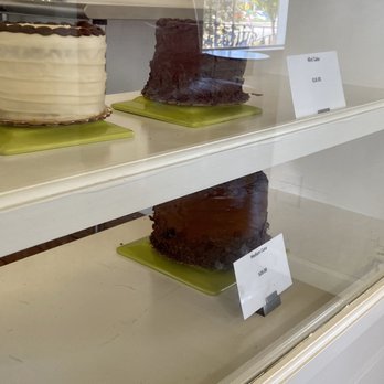 The Chocolate - Mini cakes - Desserts Near Me - West Jordan, Utah