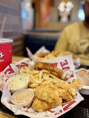 Raising Cane's by null