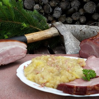 Auberge Gazon du Faing - Le plat du marcaire "Roigabrageldi" - French Near Me - Le Valtin, 88