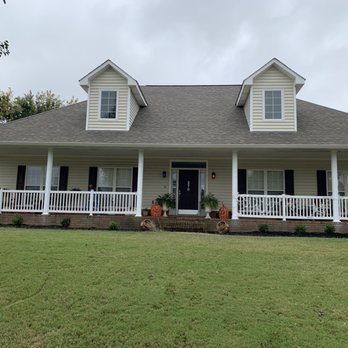 Gutter Fabricators - Front view of home with new gutters - Gutter Services Near Me - Arlington, Tennessee Gutter Fabricators - Front view of home with new gutters - Gutter Services Near Me - Arlington, Tennessee