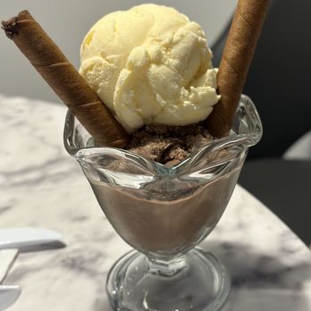 TwoHa's Cafe - 2 scoop Ice cream - Desserts Near Me - Duluth, Georgia